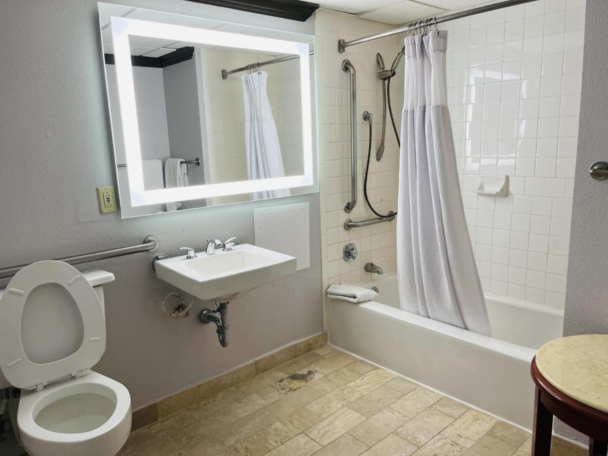 Double Room with Two Double Beds - Non-Smoking