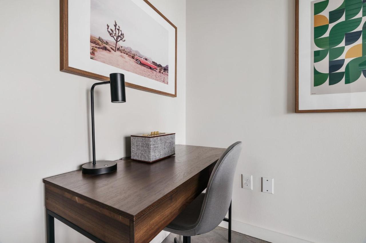 Deluxe King Studio,1377471365:JPEG