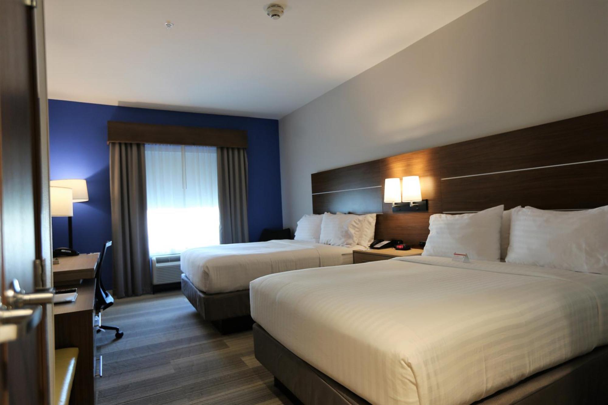 Room with Two Beds - Hearing Accessible - Non-Smoking,1449210199:JPEG