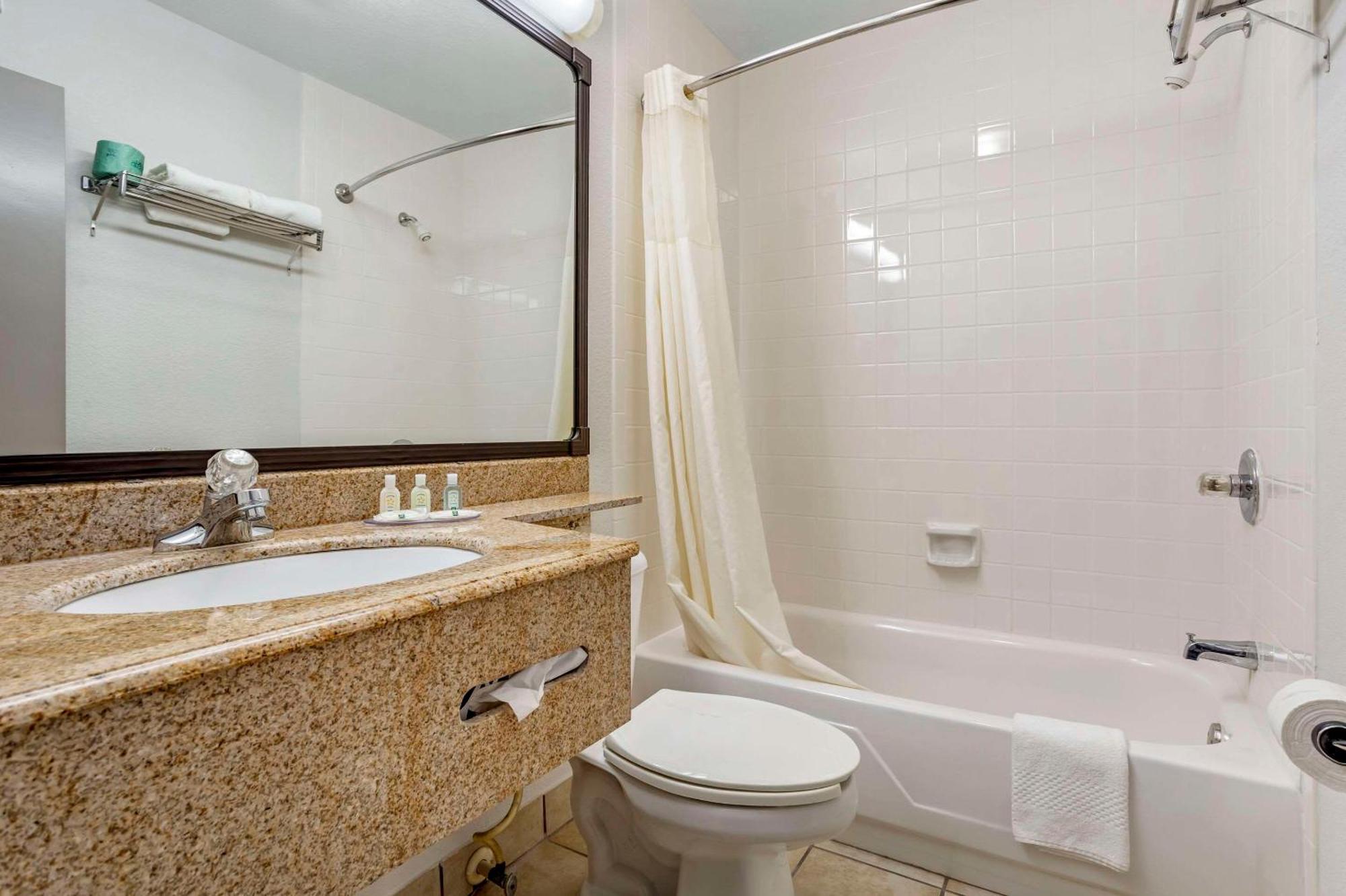 Chambre Lit King-Size - Non-Fumeurs