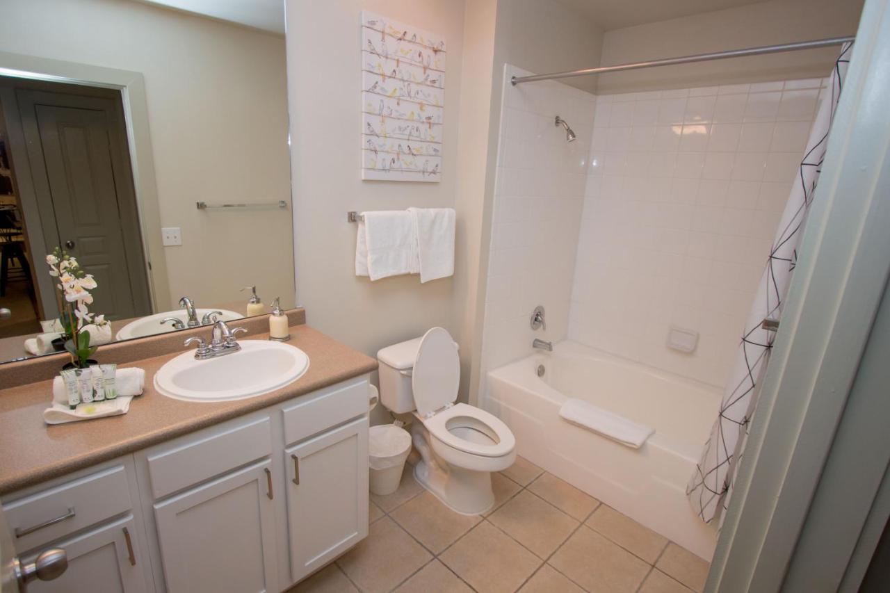 One-Bedroom Apartment,1606052453:JPEG