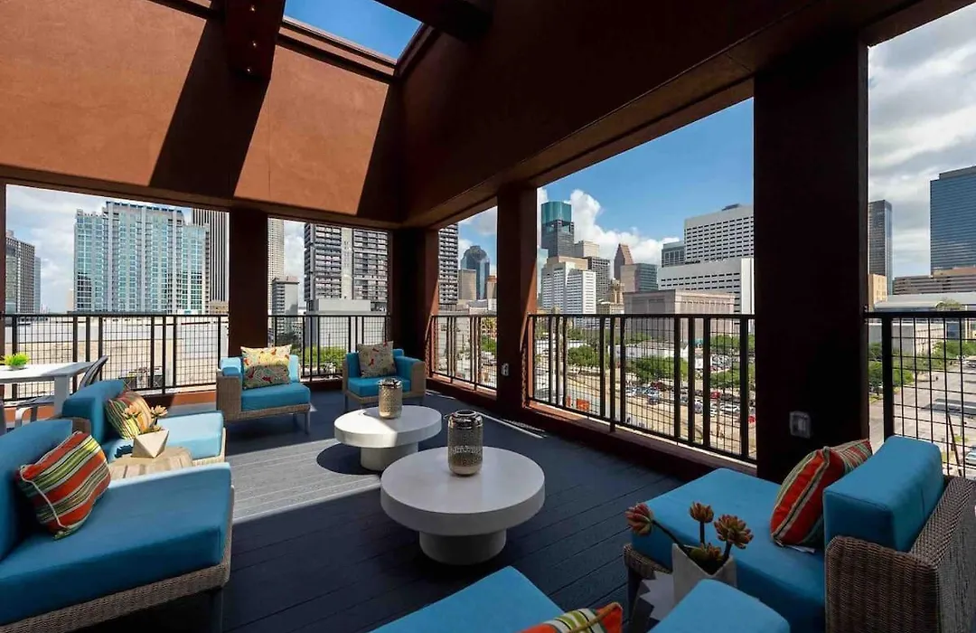 Downtown Houston Condo W Pool And Free Parking 6-1