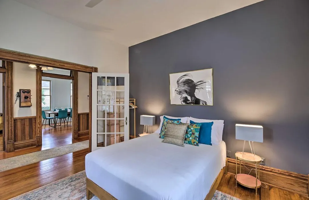Houston Retreat In The Heights - 4 Mi To Dtwn-1