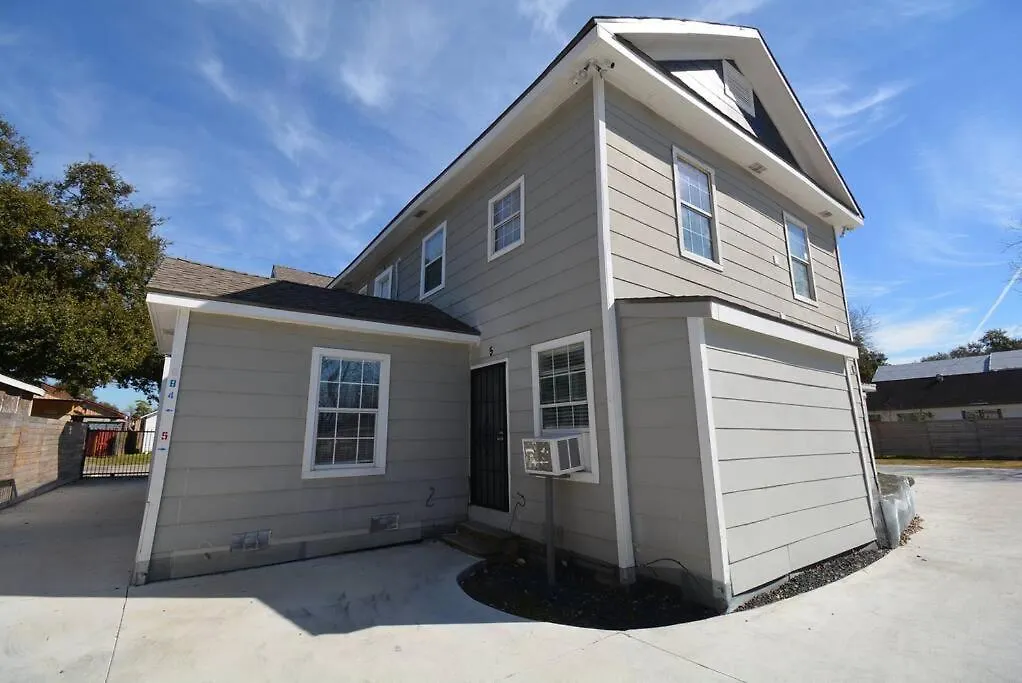 Supervalue Suite #9 @ East End Revitalized-1