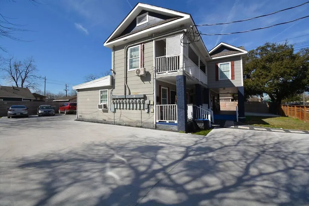 Supervalue Suite #1 @ East End Revitalized-1