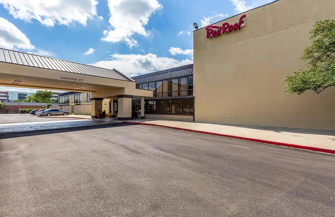 Red Roof Inn Plus & Suites Houston - Iah Airport Sw-1
