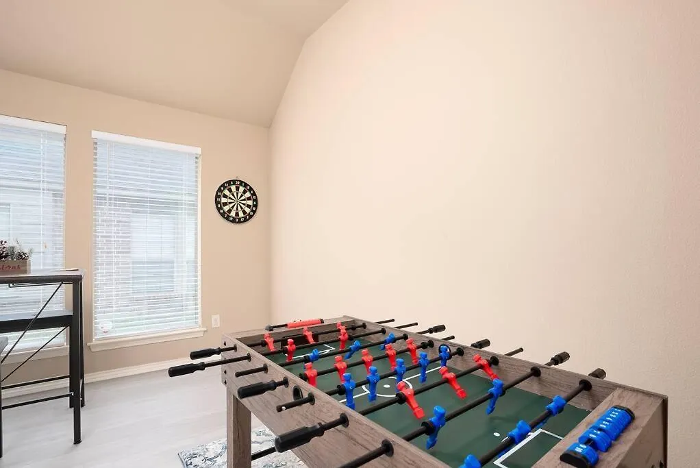 Enjoy Pleasant Generous 5Br/Lake Houston/ Iah/Farm-1