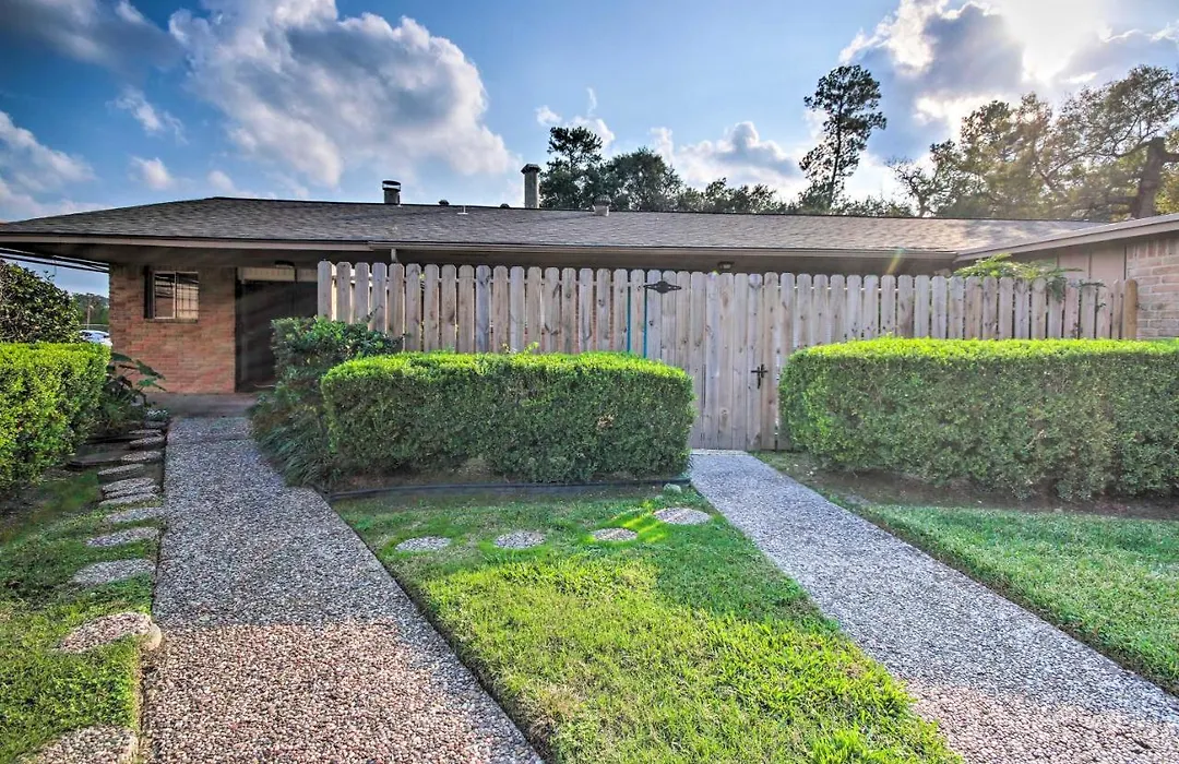 Houston Condo With Pool Access 12 Mi To Dtwn!-1