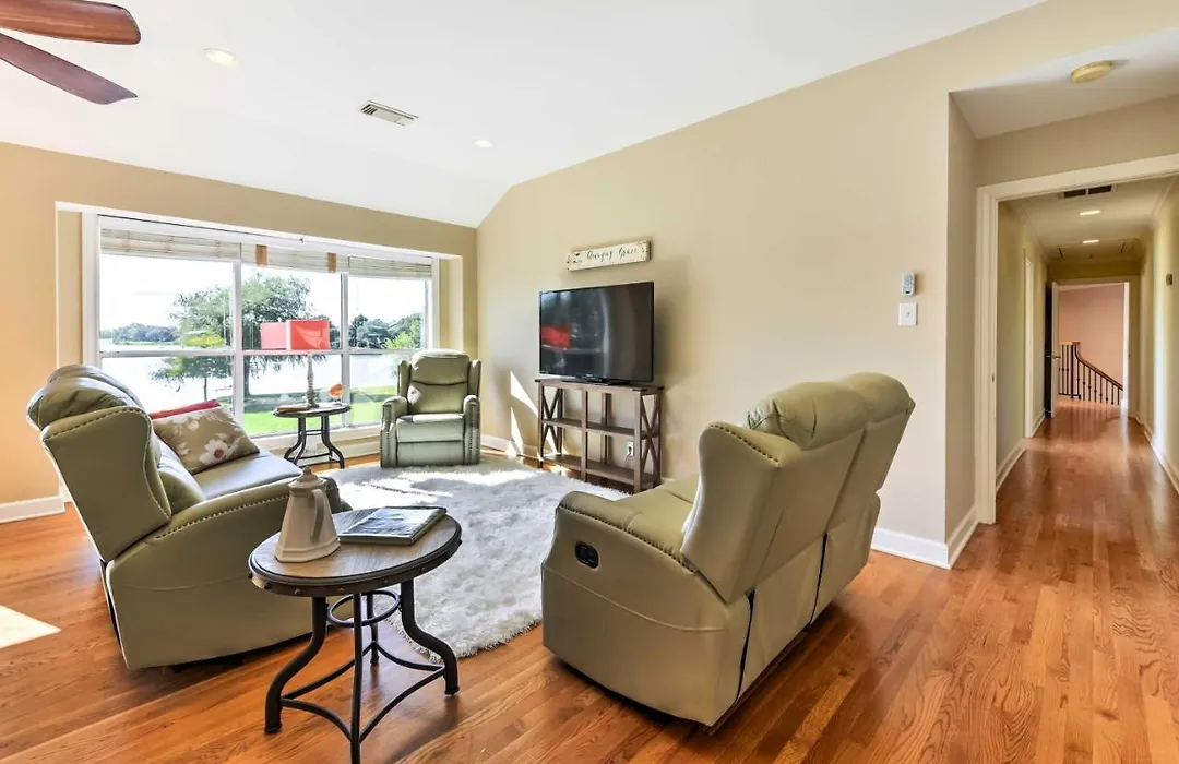 Lakefront Houston House - 1 Mi To Space Center!-1