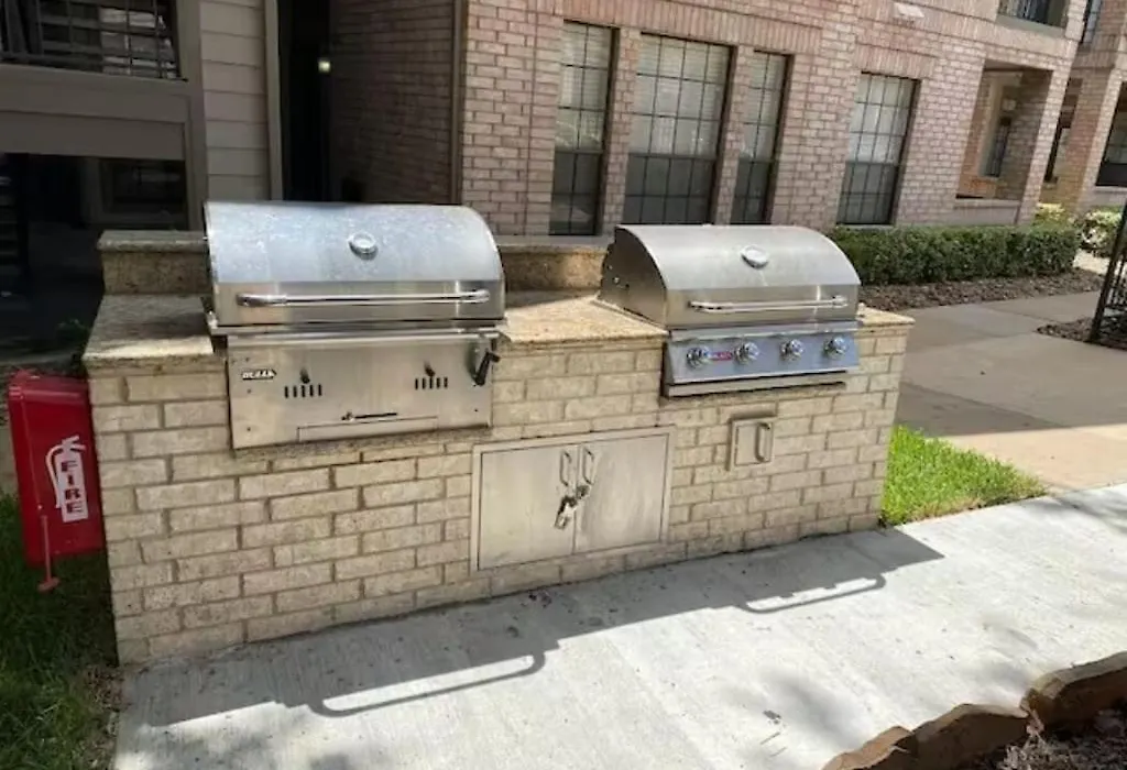 Amazing Houston Apartment With Pool+ Fast Internet-1