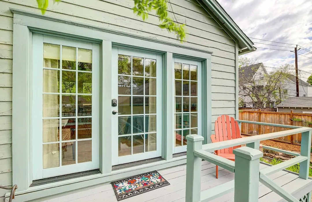 Pet-Friendly Garden Studio In Woodland Heights!-1