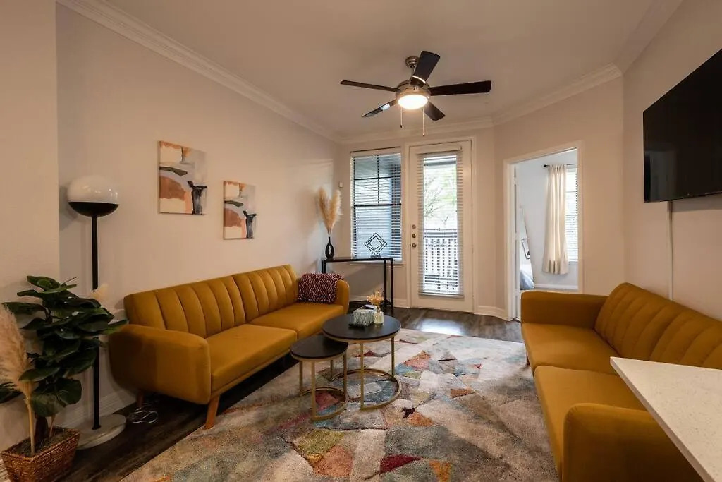 Med Center/Downtown Houston Luxury Apartment-1