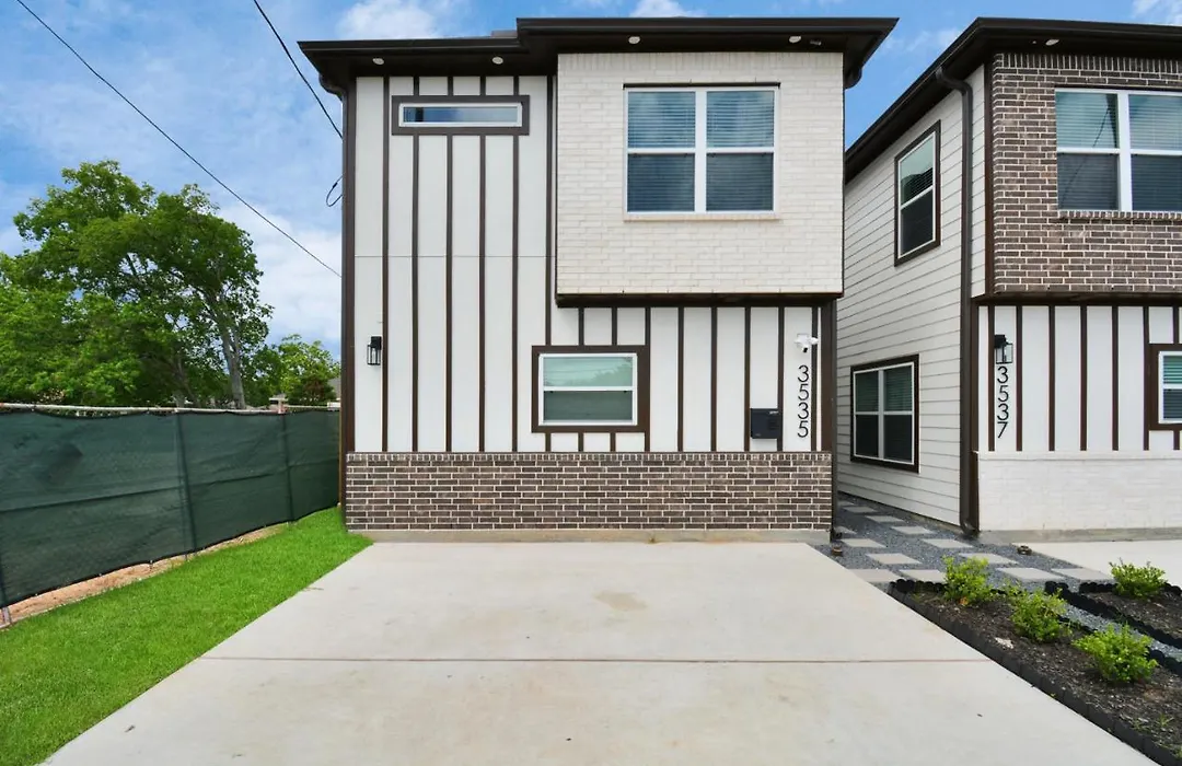 New Luxurious Modern Haven By Med Center/Nrg/Downtown-1