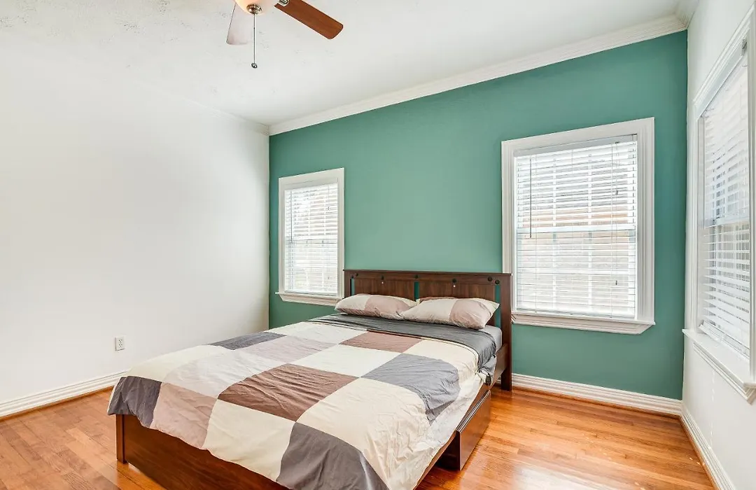 Vibrant Houston Getaway 5 Mi To Downtown Aquarium-1