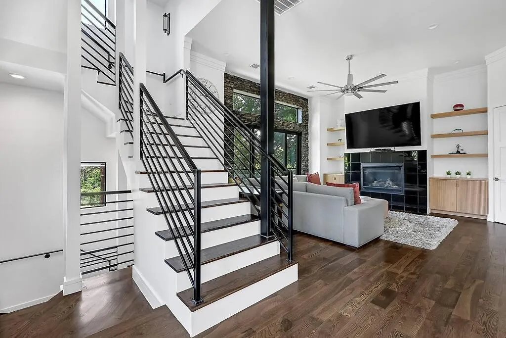 Luxury Stay At The Heights~Close To Downtown-1
