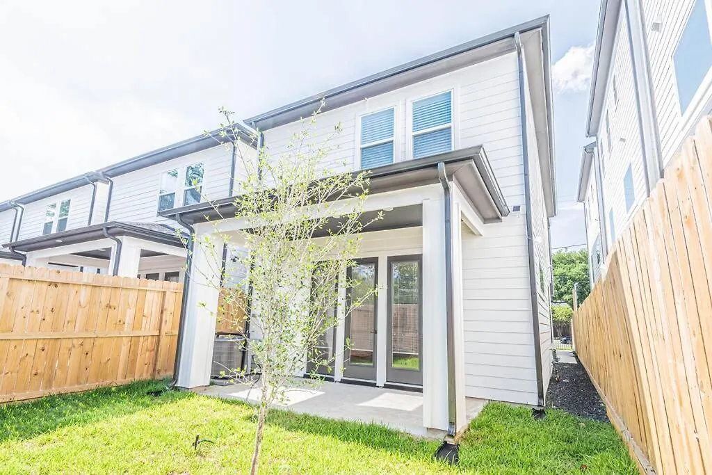 Luxury Home Near Houston Downtown & Medical Center-1