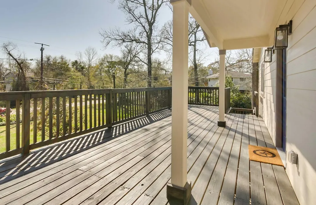 Spacious San Jacinto River Home With Waterfront Deck-1