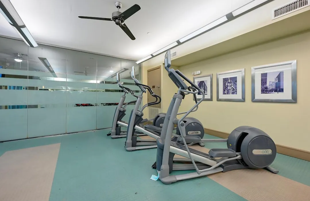 Central Houston Stay - Walk To Nrg Stadium, Relax By The Pool, And More!-1