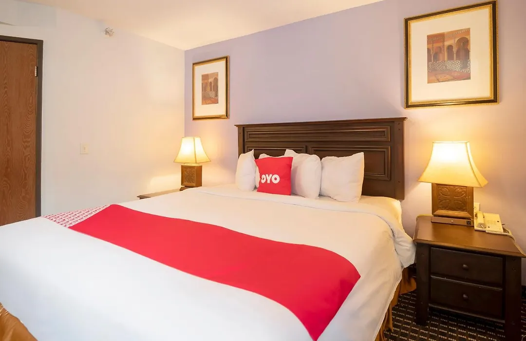 Oyo Townhouse Houston Airport North-1