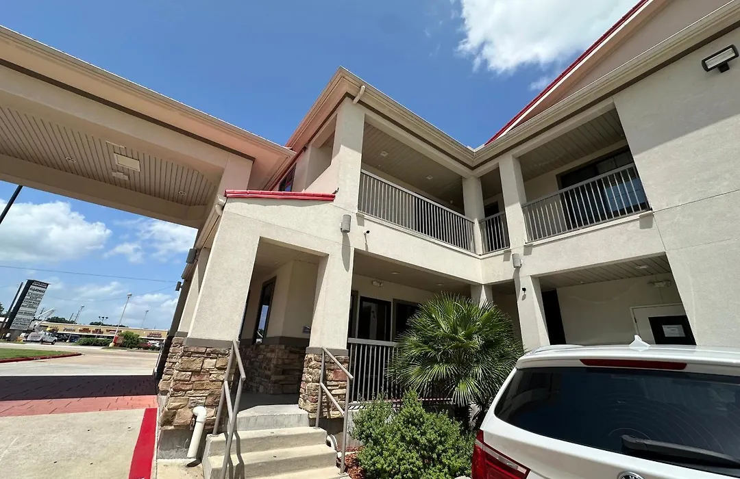 Scottish Inn And Suites-1
