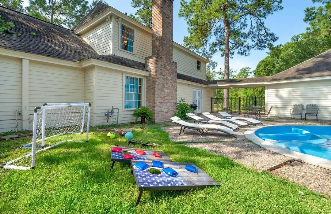 Pool Paradise Yard Bbq Games Wifi Sleeps 16-1