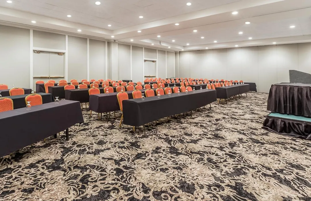 Wyndham Houston Near Nrg Park - Medical Center-1