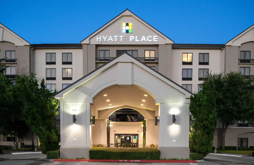 The Iah Houston Hotel-1