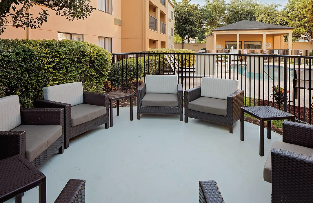 Courtyard Houston Westchase-1
