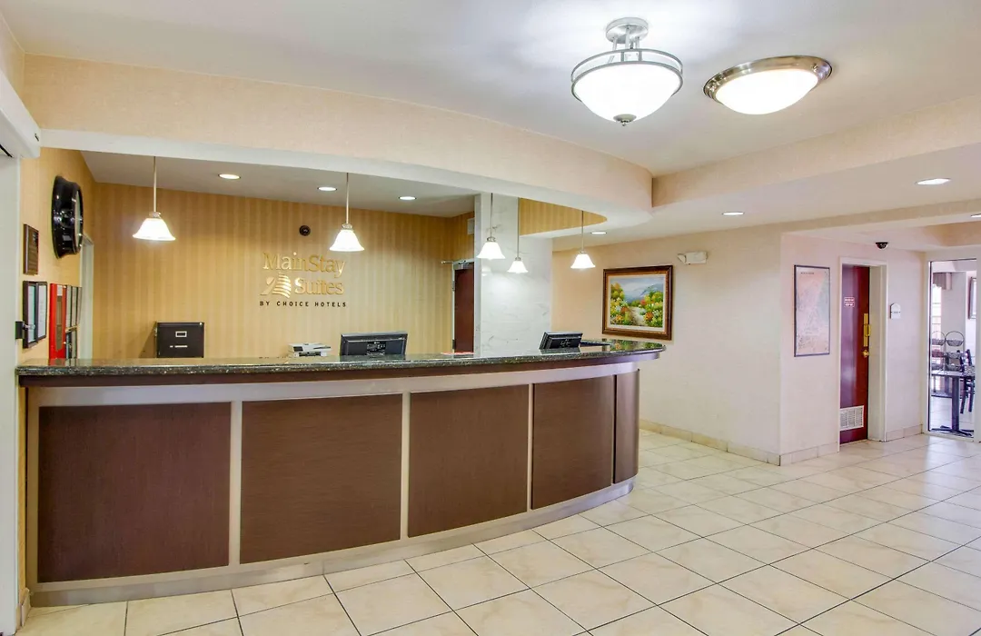 Mainstay Suites Texas Medical Center-Reliant Park-1