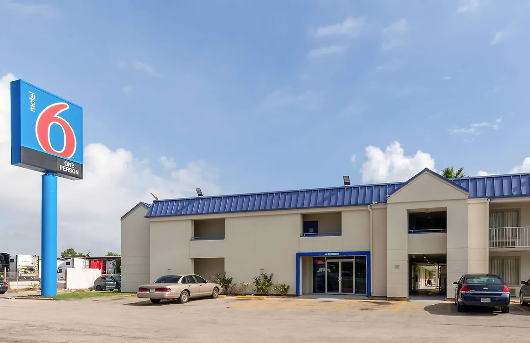 Motel 6 Houston, Tx - East-1