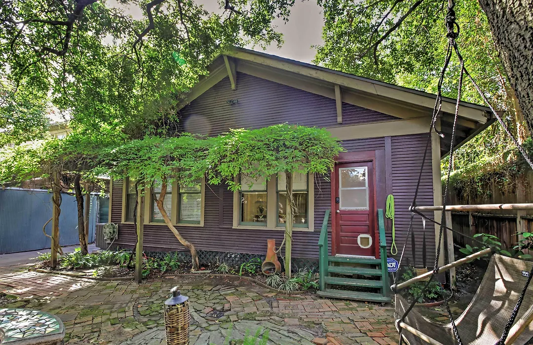 Houston Montrose Home Walk To Bars And Restaurants!-1