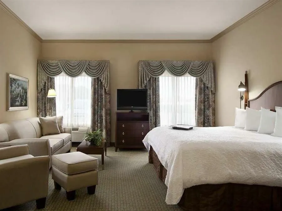 Hampton Inn & Suites Houston-Westchase-1
