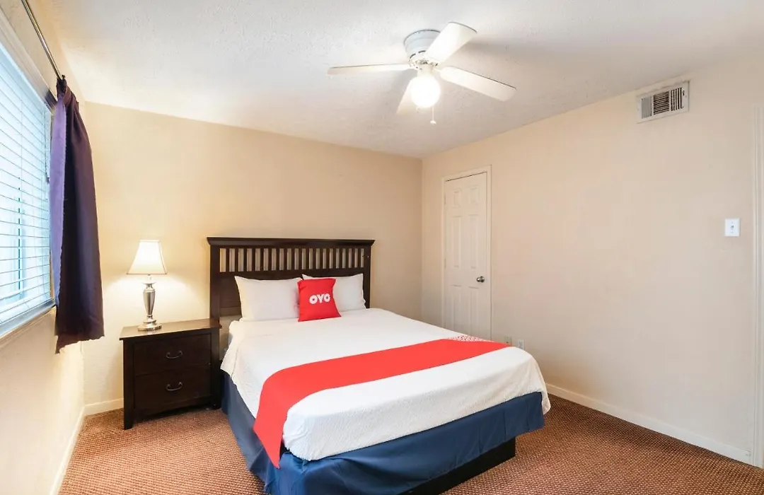 Oyo Hotel & Apartments Houston Galleria-1