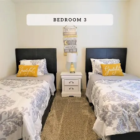 The Nest, 5 Bdr, Big House, North Of Town - Gatton-3