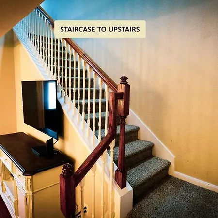 Houston Sw Sugarland 5 Bed 2 Bath 9 Beds - Cribbage-2