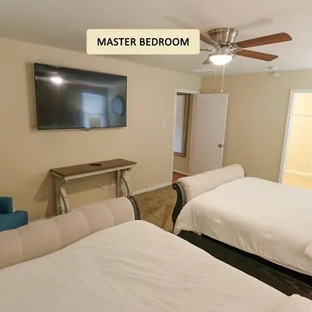 Houston Sw Sugarland 5 Bed 2 Bath 9 Beds - Cribbage-3