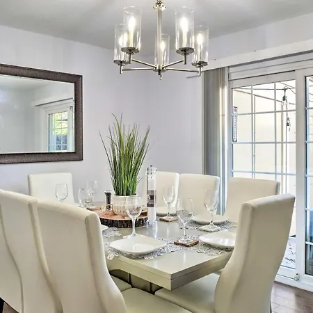 Chic Houston Townhome, 7 Mi To The Galleria!-2