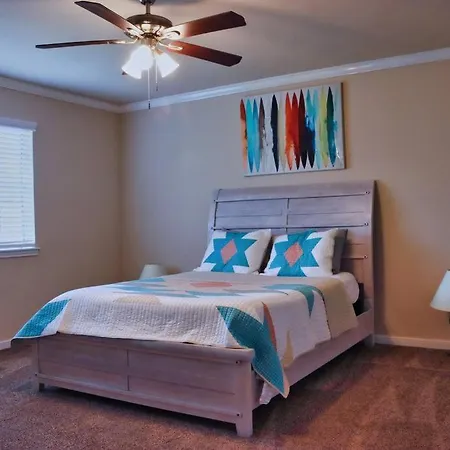 North Of Houston! Everything You Need!! - Coral Ridge-3