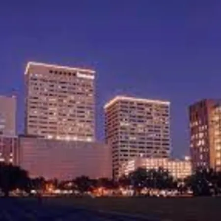 Your Gem Townhome In Tx Medical Center-2