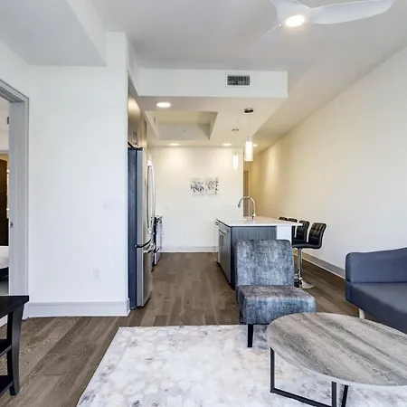 Chic Apartment Near Famous Texas Med Center By Stay Gia-2