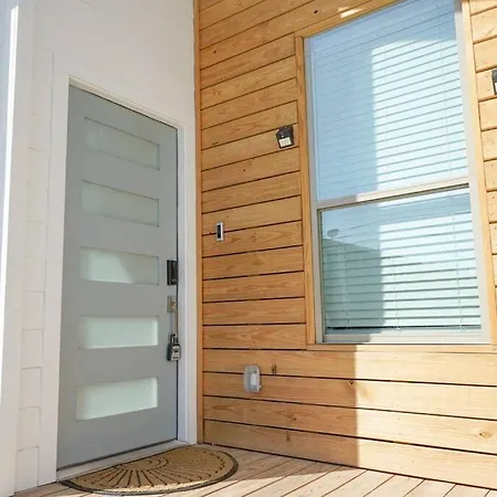 The Vacationer A Modern Luxury-2
