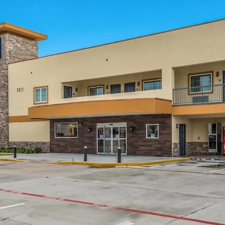 Americas Best Value Inn & Suites Houston At Hwy 6-2
