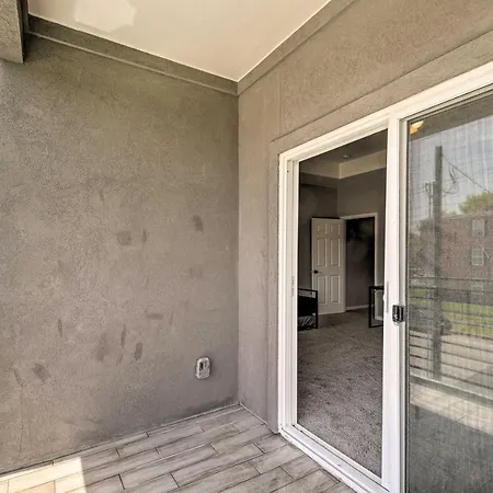 Pet-Friendly Houston Townhome With Fenced Yard-3