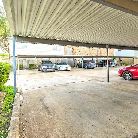 Charming Condo With Pool Access About 9 Mi To Dtwn!-2