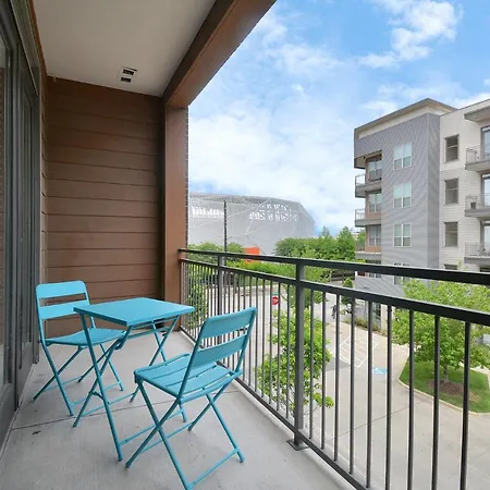 Downtown Houston Luxury Apt-Near Minute Maid Park-3