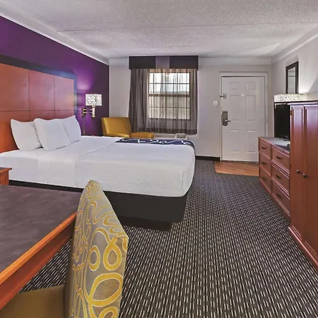 Travelodge By Wyndham Houston Cy-Fair-2