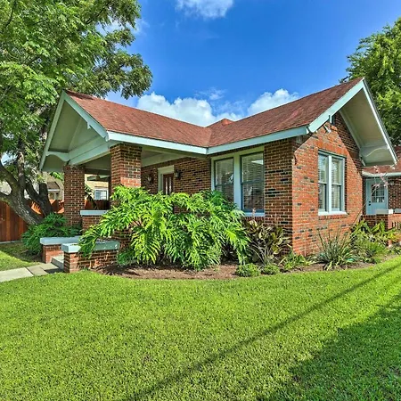 Elegant Houston Retreat Less Than 2 Mi To Downtown!-3