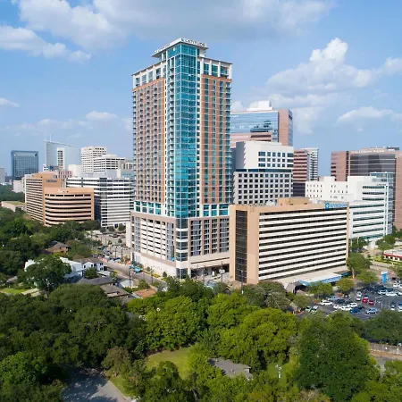 New Luxury 1 Bedroom Apt Located Near Nrg Stadium-3
