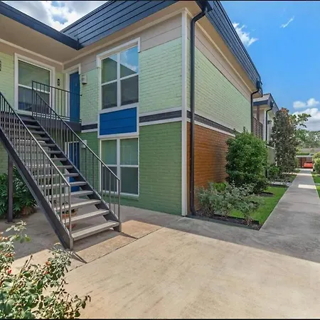 Lovely 2 Bedroom/2 Bath Houston, Heights/Galleria-3