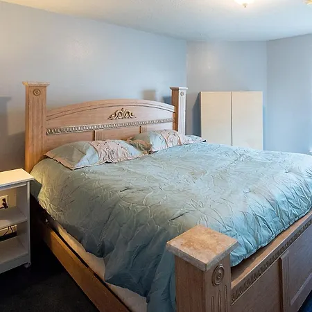 Luxurious 5 Bedrooms House In Houston-2